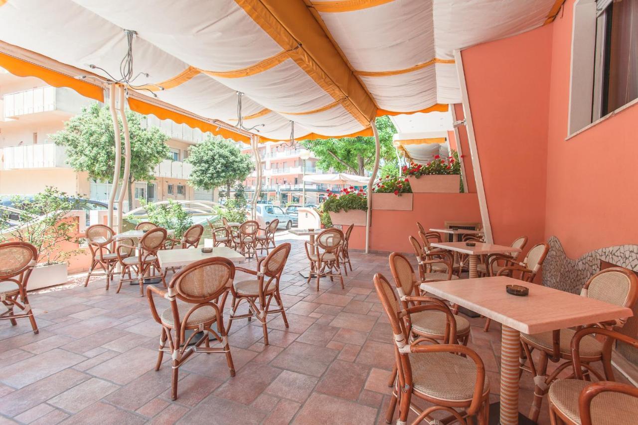Hotel Joli Cesenatico Εξωτερικό φωτογραφία