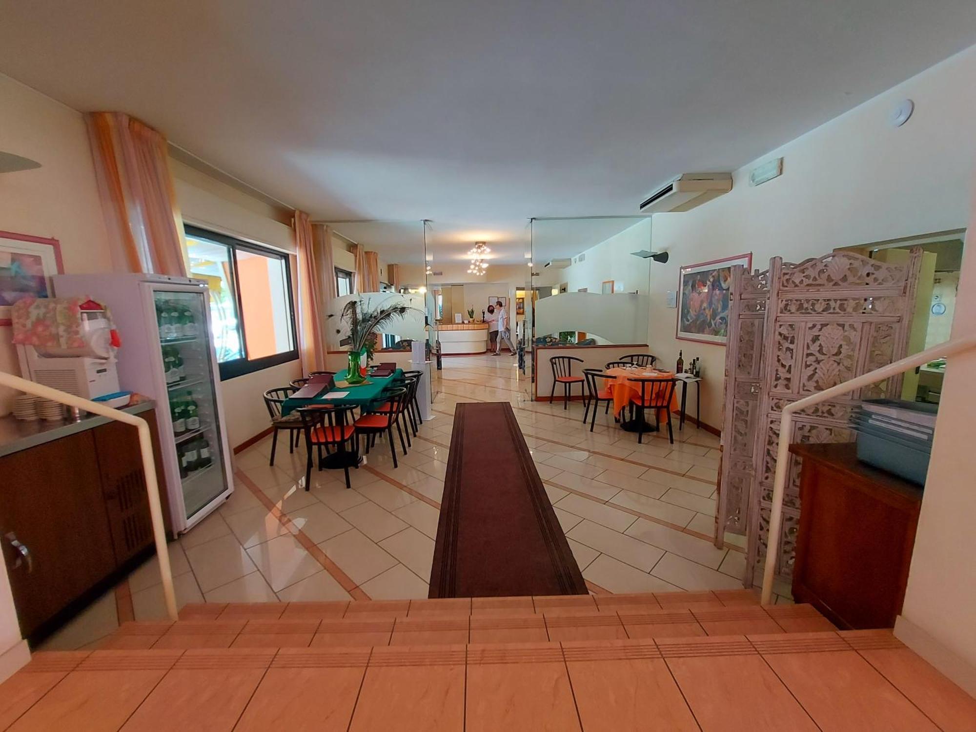 Hotel Joli Cesenatico Εξωτερικό φωτογραφία